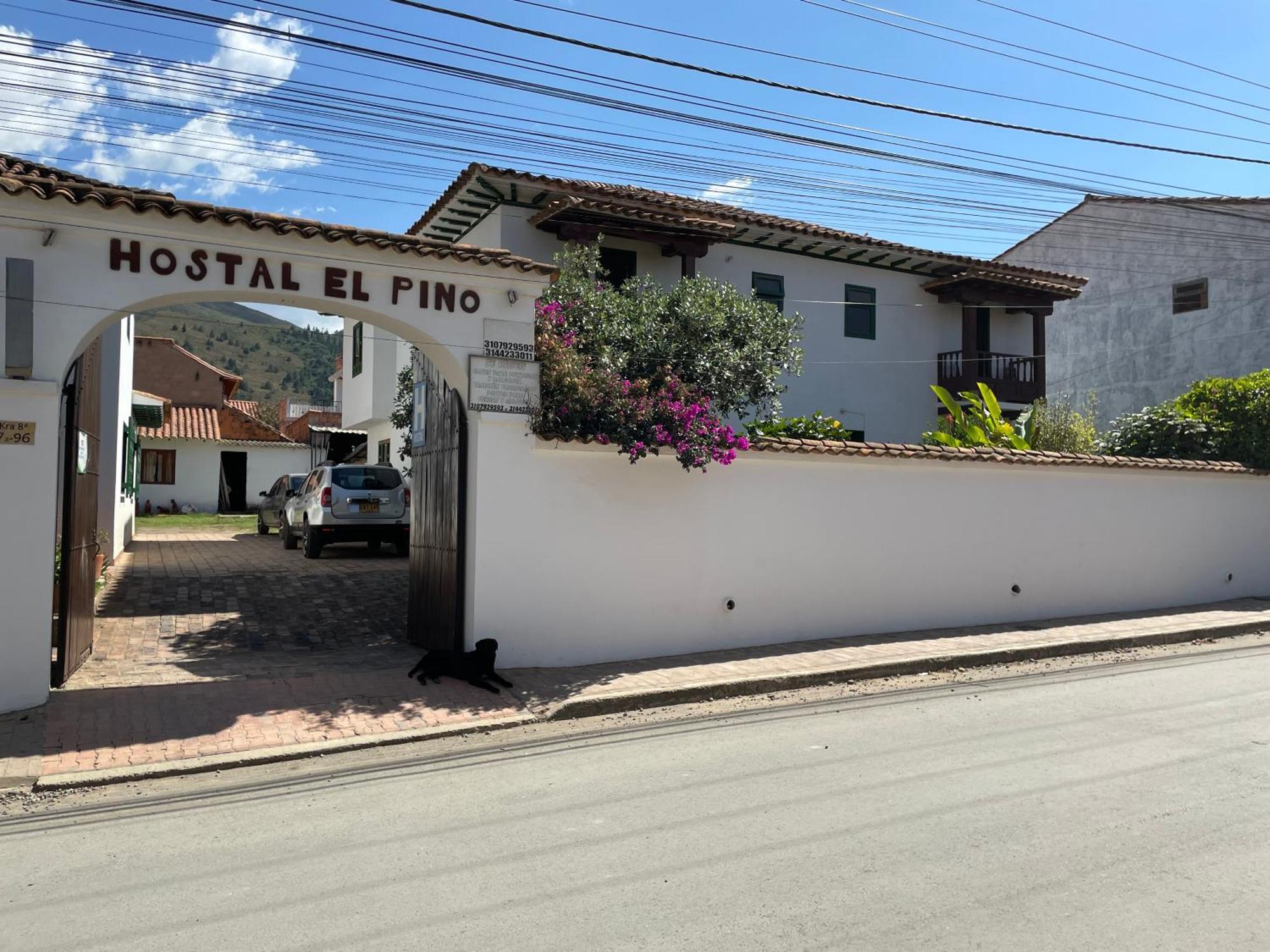 Hostal El Pino Villa de Leyva Exterior foto